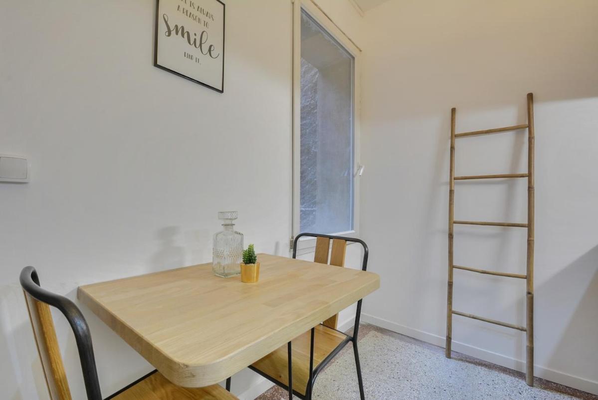 Appartement Place Stanislas 2 *